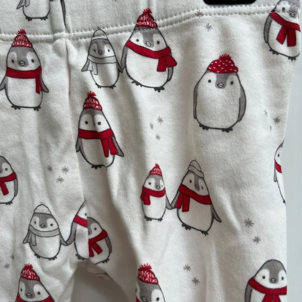 NWOT Gymboree 3-6M White/Red/Gray Penguin Gender Neutral Leggings Pants